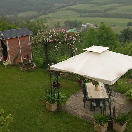 Cà d' FeFi Acomodação com café da manhã Gorzegno Exterior foto