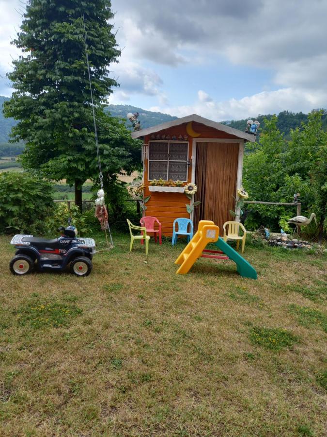 Cà d' FeFi Acomodação com café da manhã Gorzegno Exterior foto