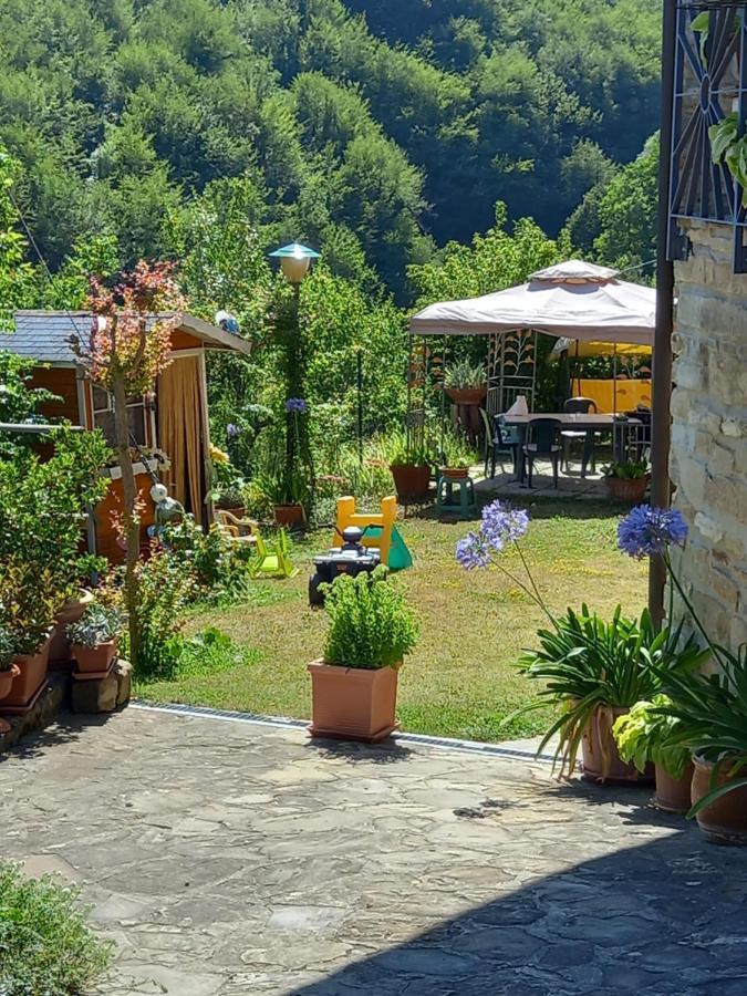 Cà d' FeFi Acomodação com café da manhã Gorzegno Exterior foto