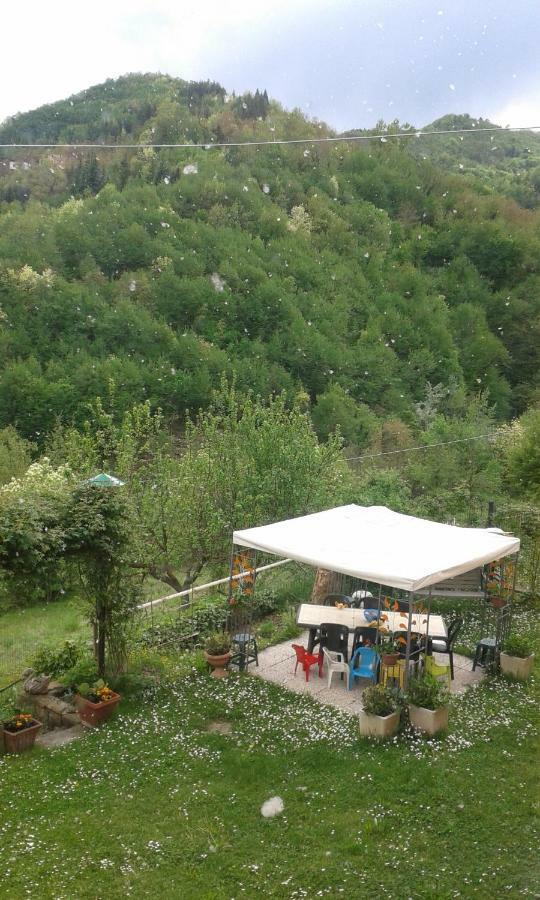 Cà d' FeFi Acomodação com café da manhã Gorzegno Exterior foto