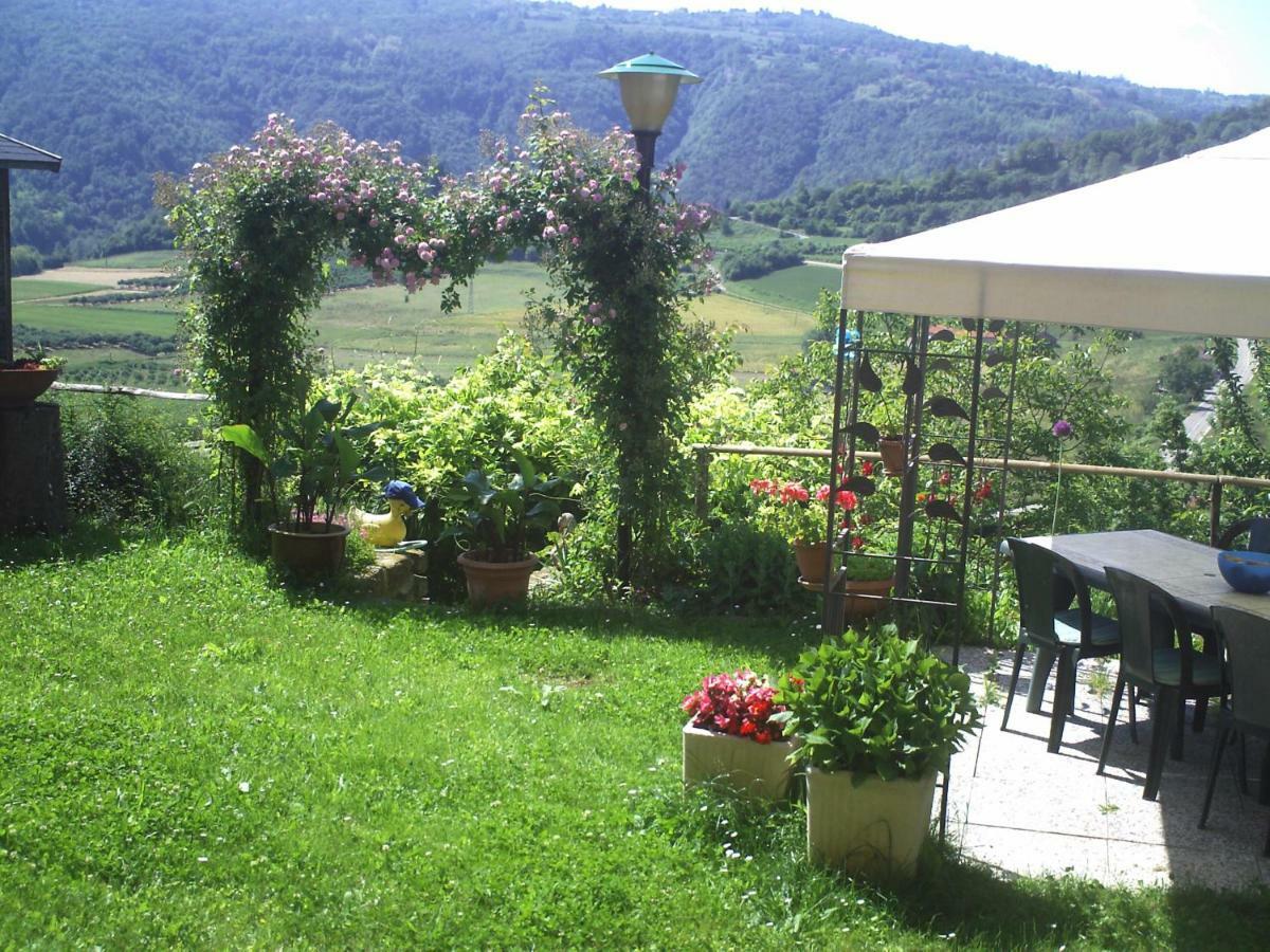 Cà d' FeFi Acomodação com café da manhã Gorzegno Exterior foto